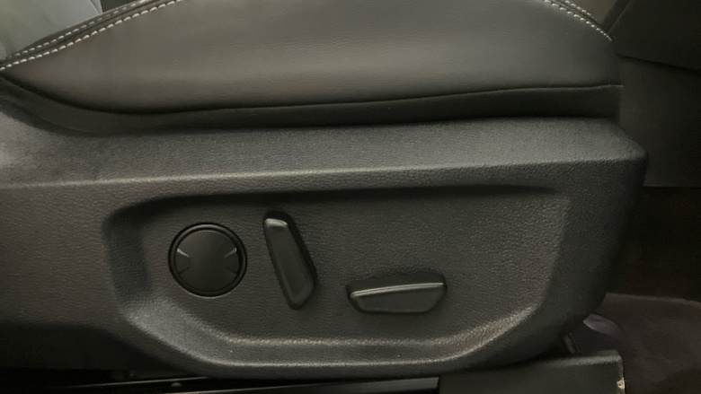 Volkswagen Amarok Diesel D/Cab Pick Up Style 2.0 TDI 205 4MOTION Auto